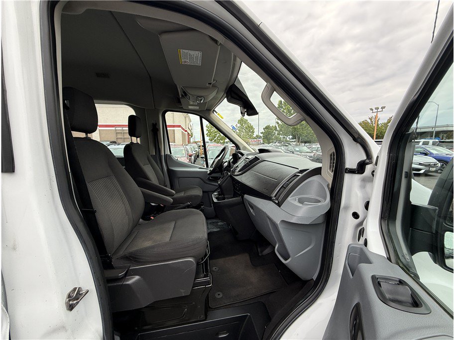 Used 2017 Ford Transit 350 XLT RWD image 11
