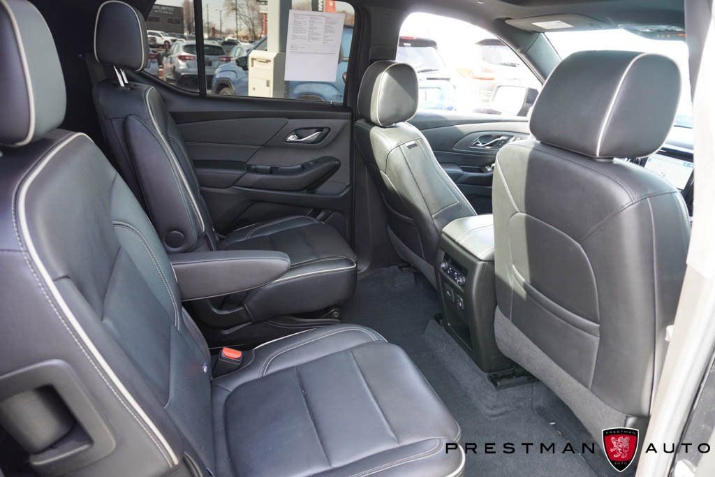 Used 2022 Chevrolet Traverse Premier w/ Redline Edition image 46