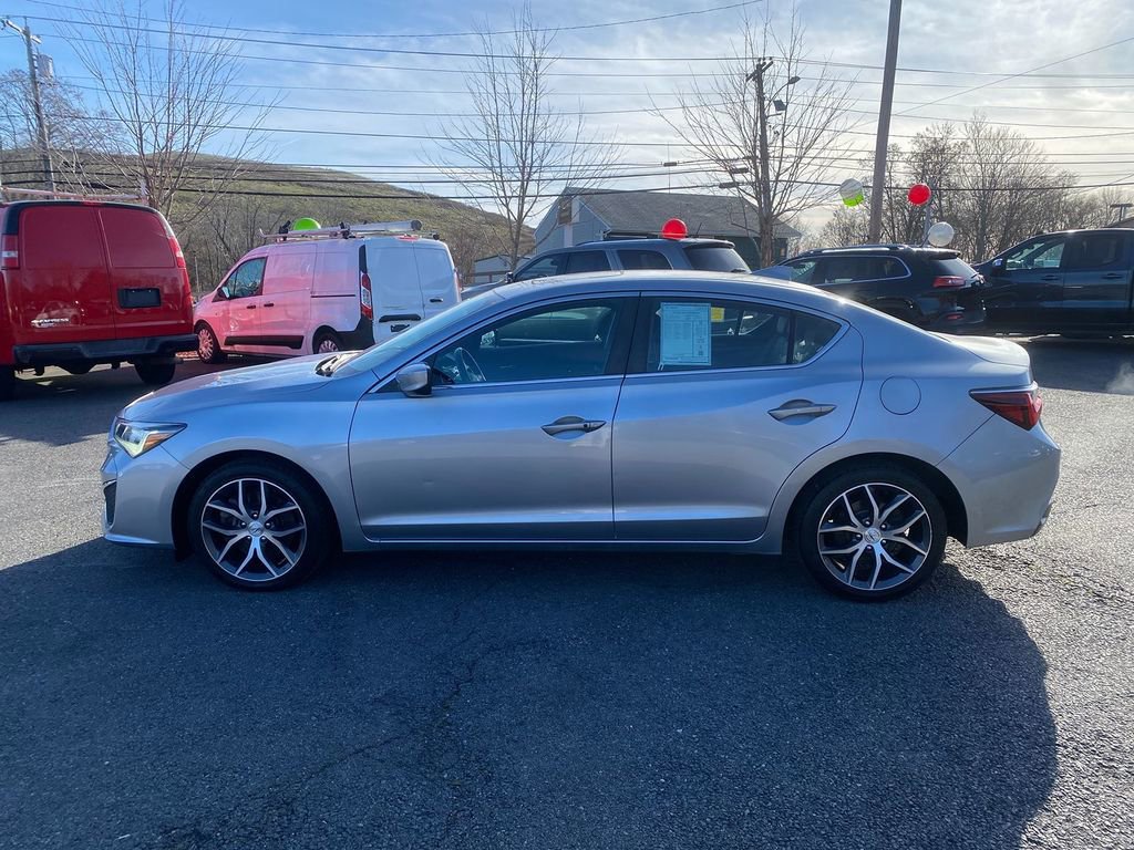 Used 2019 Acura ILX w/ Technology Package image 9