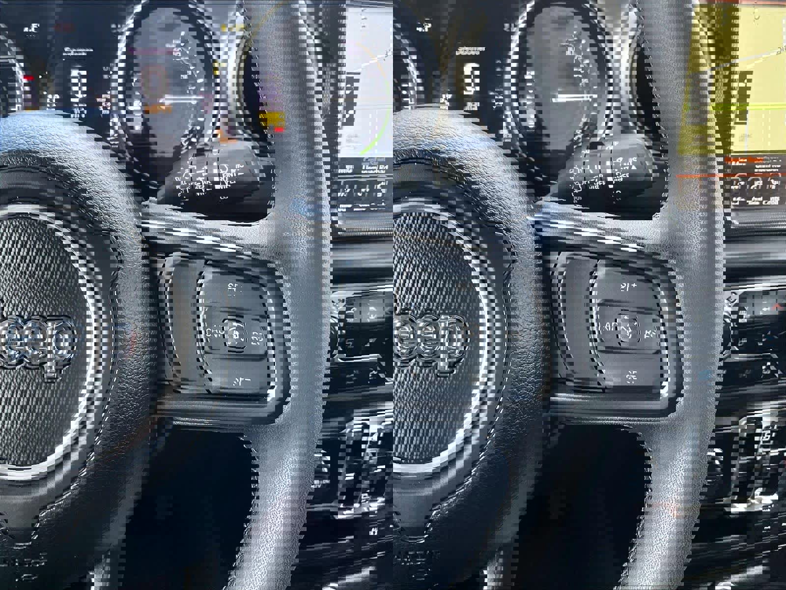 Used 2023 Jeep Wrangler Unlimited w/ Cold Weather Group image 23