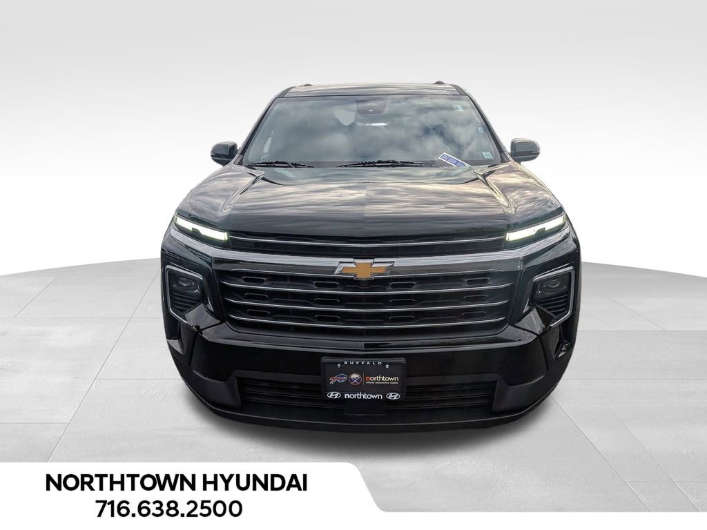 Used 2025 Chevrolet Traverse LT image 15