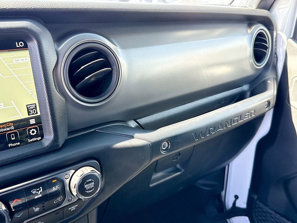 Used 2023 Jeep Wrangler Unlimited w/ Cold Weather Group image 22
