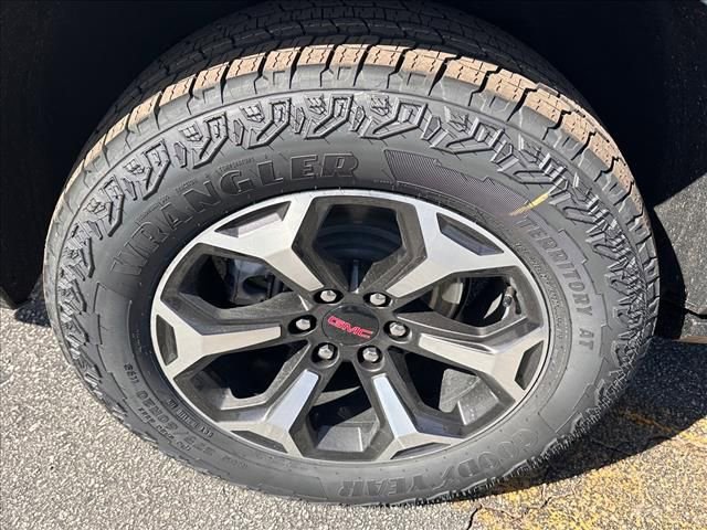 New 2026 GMC Yukon XL AT4 Ultimate image 12