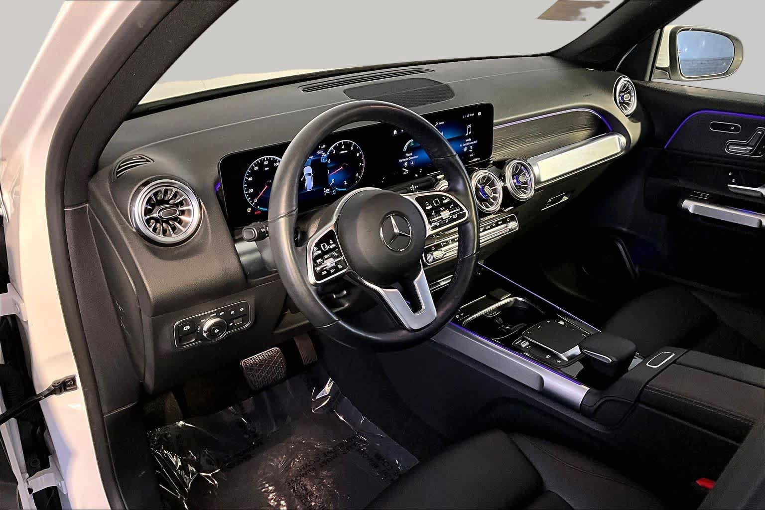 Used 2023 Mercedes-Benz GLB 250 4MATIC image 18