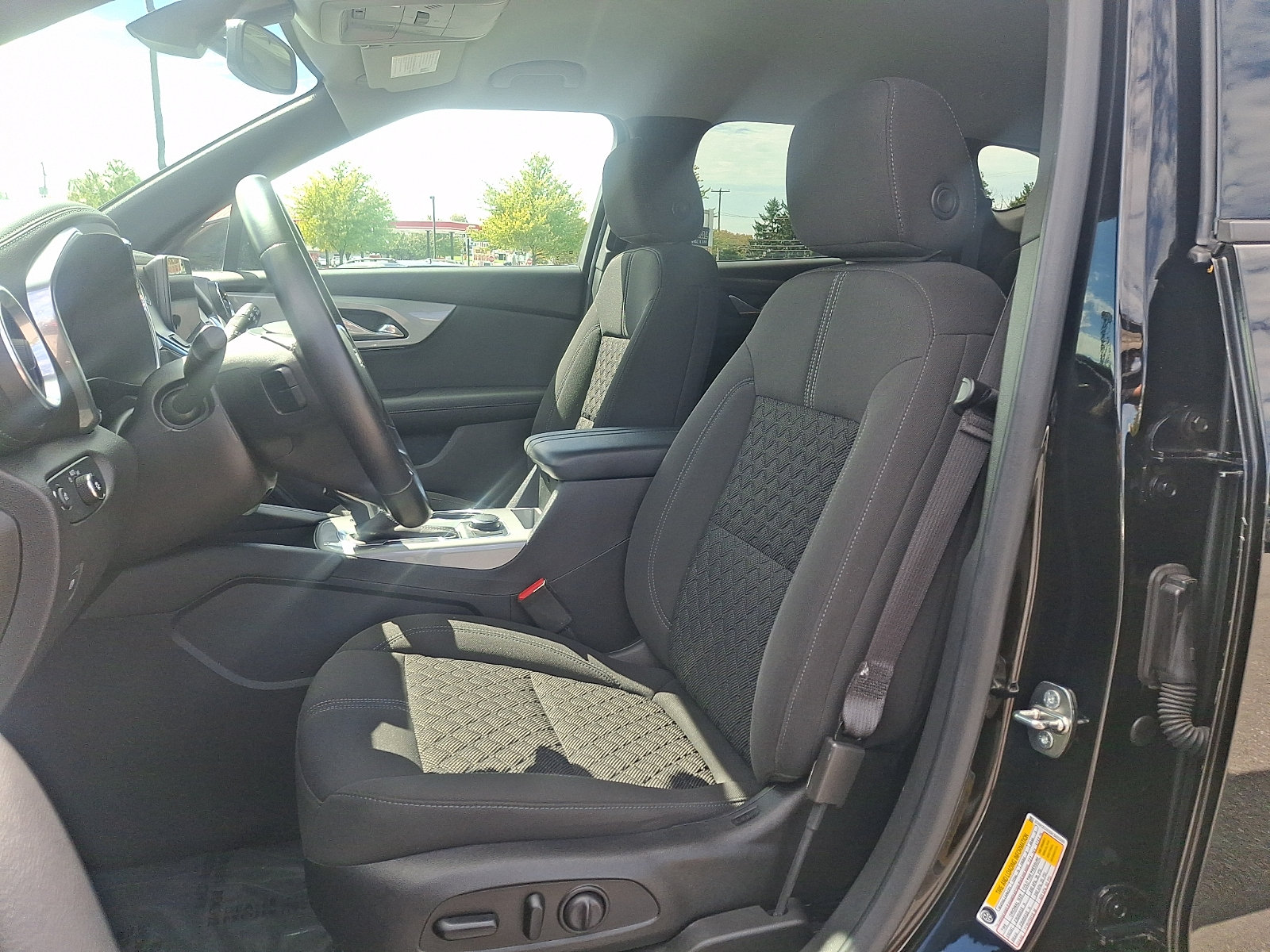 Used 2019 Chevrolet Blazer LT AWD/4WD image 13
