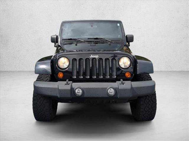 Used 2012 Jeep Wrangler Unlimited Rubicon w/ Connectivity Group AWD/4WD image 5