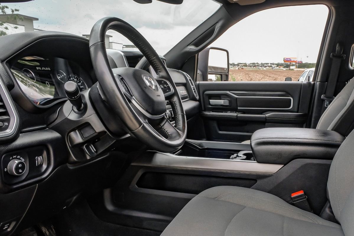 Used 2024 RAM 3500 Lone Star w/ Bed Utility Group image 15