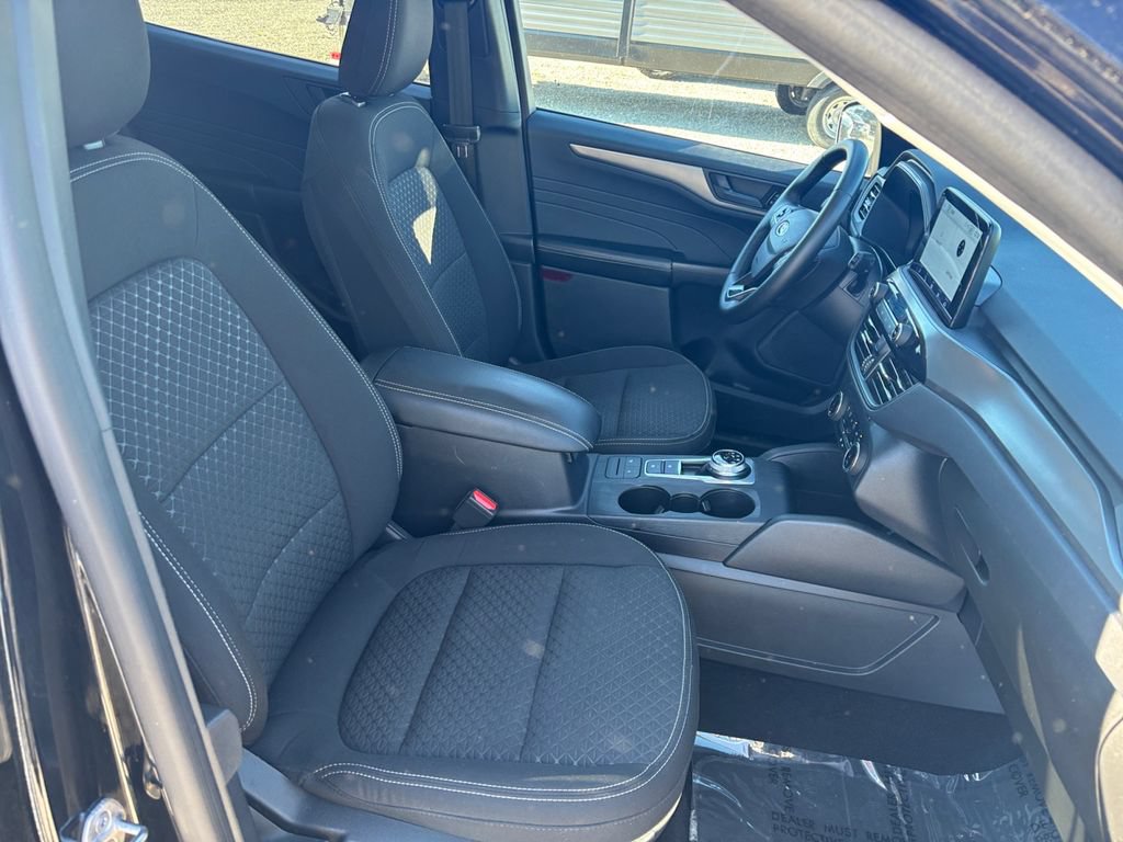 Used 2023 Ford Escape Active FWD image 30