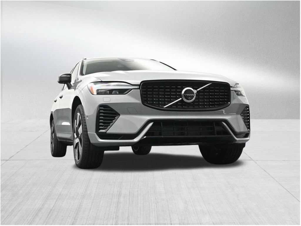 New 2025 Volvo XC60 T8 Plus w/ Protection Package Premier AWD/4WD image 28