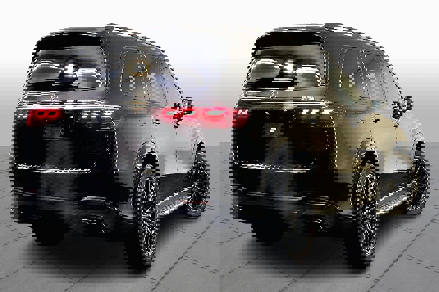 Certified 2024 Mercedes-Benz GLS 63 AMG 4MATIC image 13