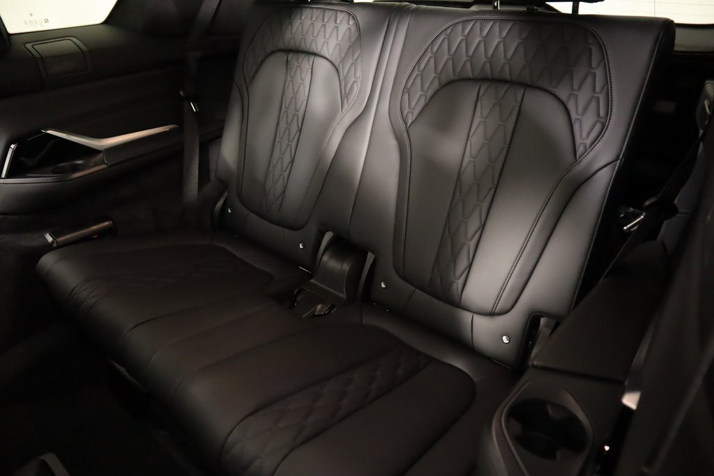 New 2026 BMW ALPINA XB7 image 14