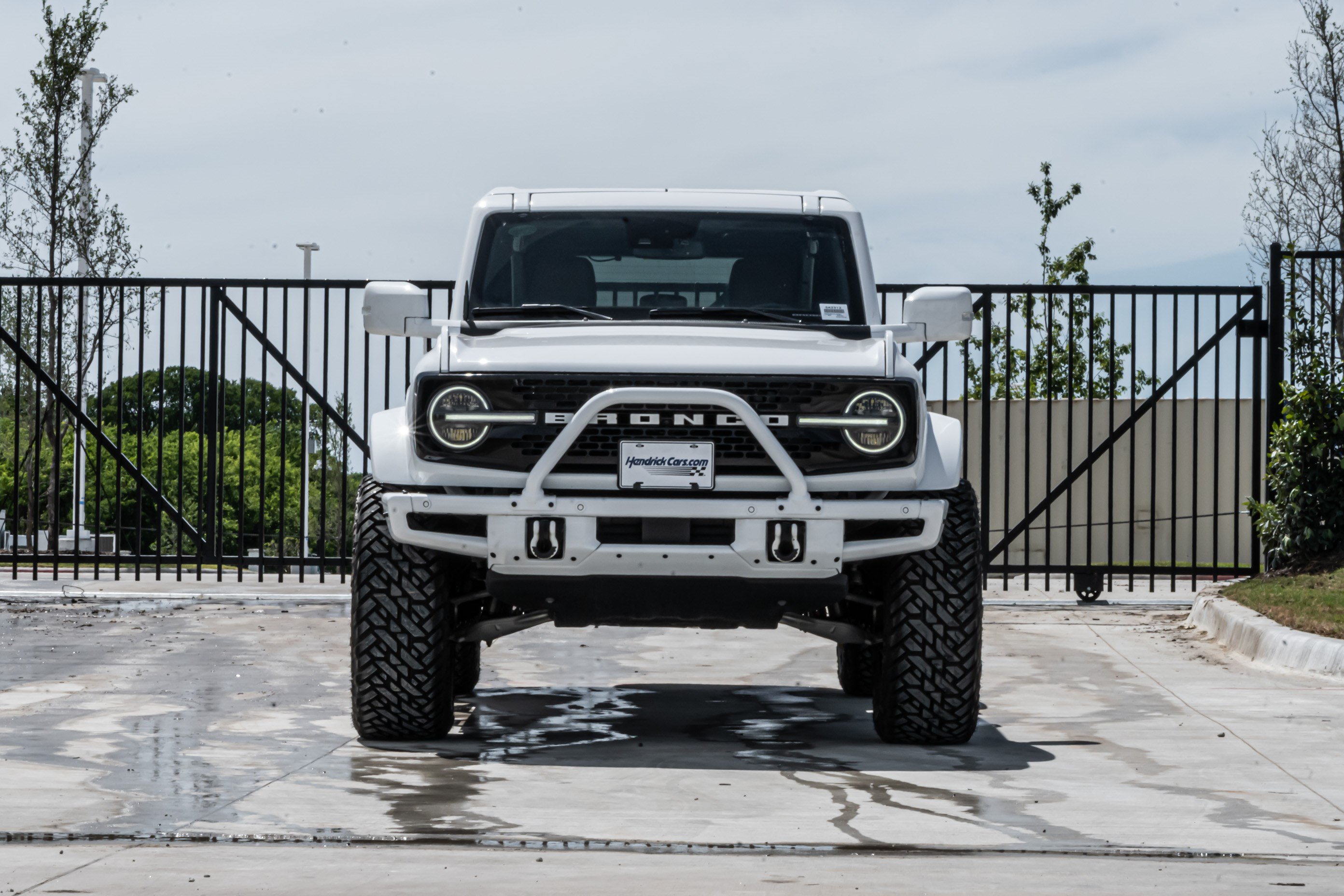 Used 2024 Ford Bronco Wildtrak AWD/4WD image 6
