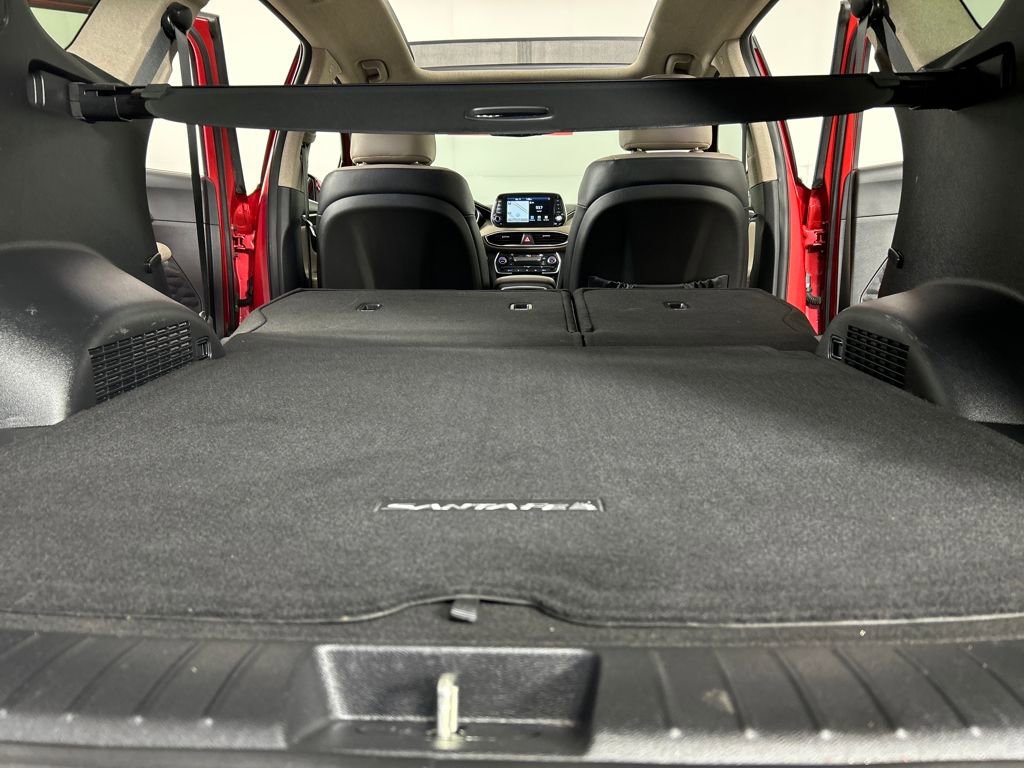 Used 2020 Hyundai Santa Fe Limited image 32