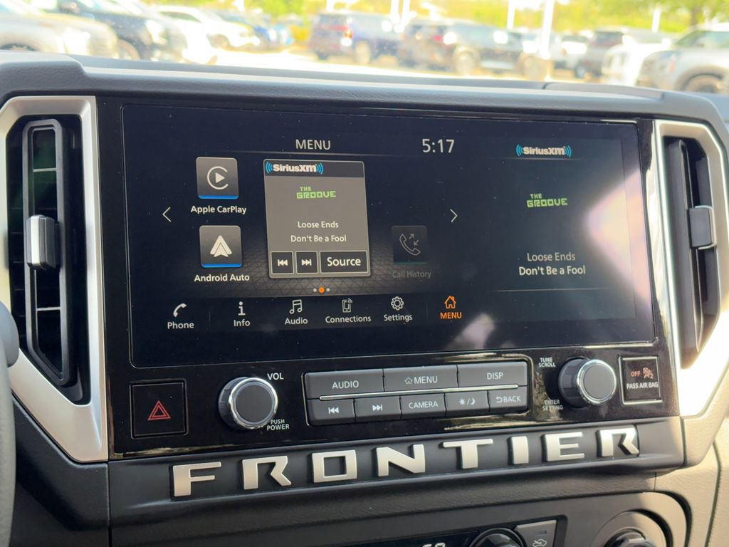 Used 2025 Nissan Frontier SV w/ SV Convenience Package image 17