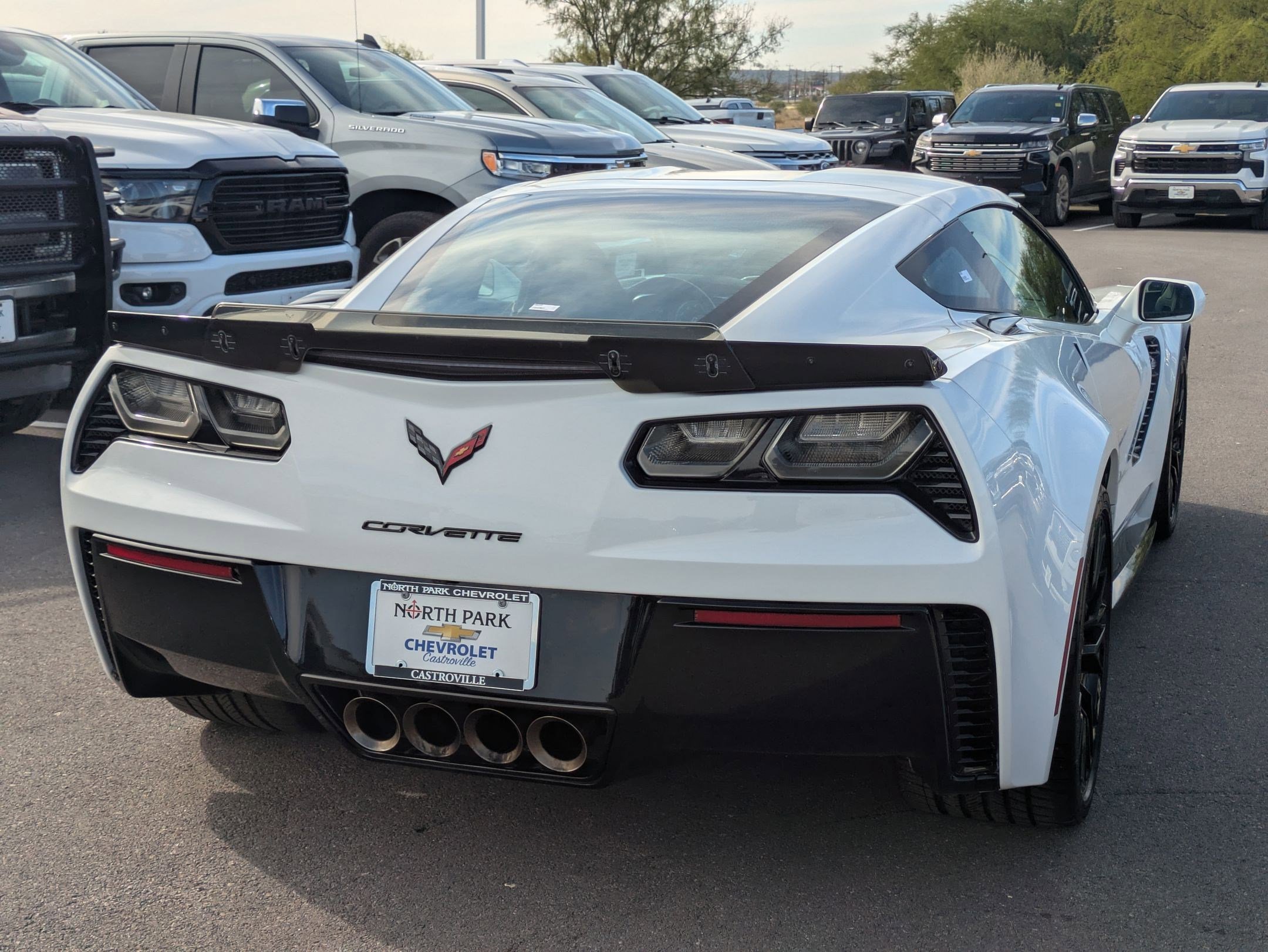 Used 2017 Chevrolet Corvette Z06 image 3