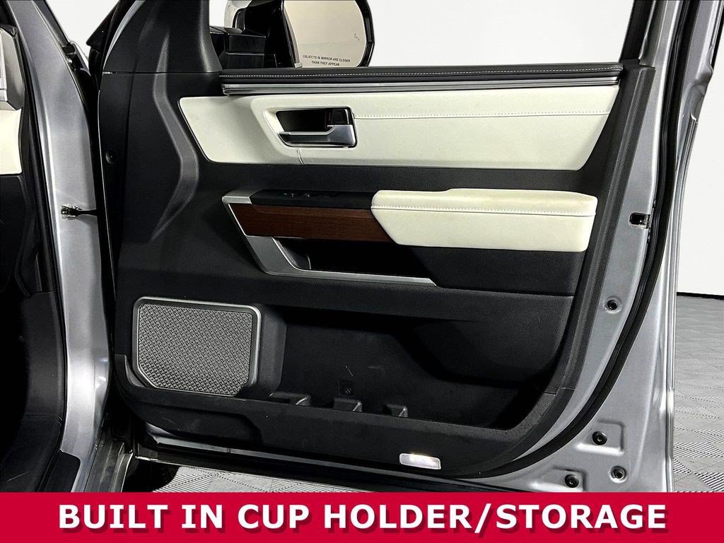 Used 2024 Toyota Sequoia Capstone AWD/4WD image 29