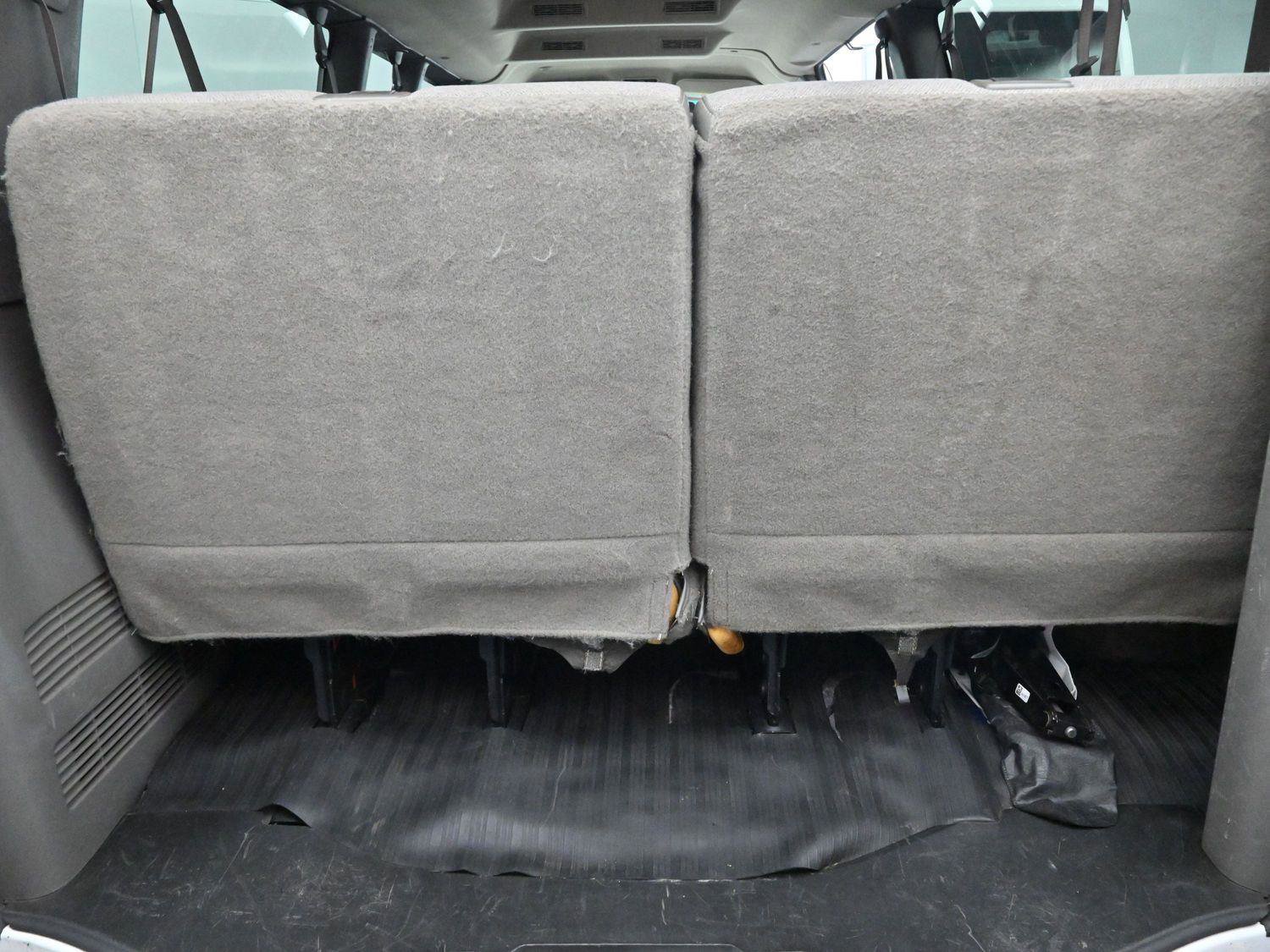 Used 2023 GMC Savana 3500 LS image 9