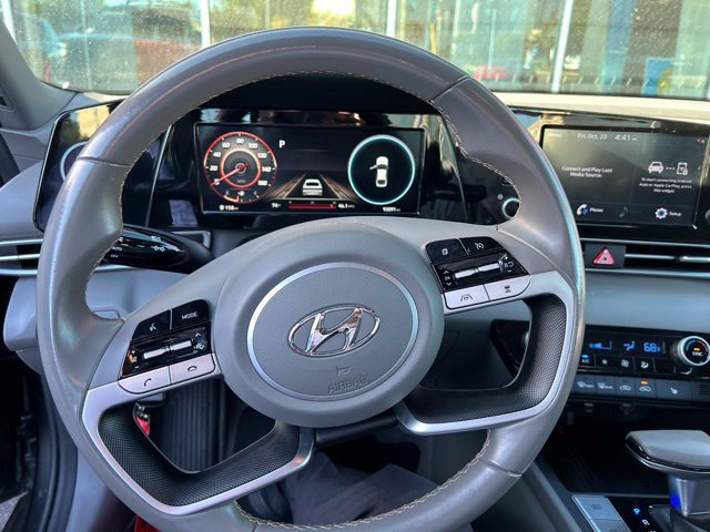 Used 2021 Hyundai Elantra SEL w/ Convenience Package FWD image 22