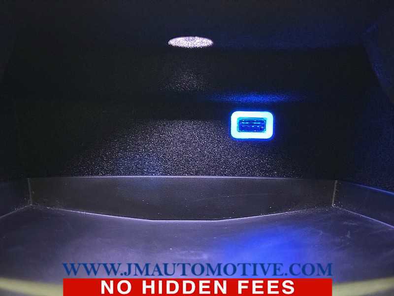 Used 2014 Cadillac XTS Premium image 38