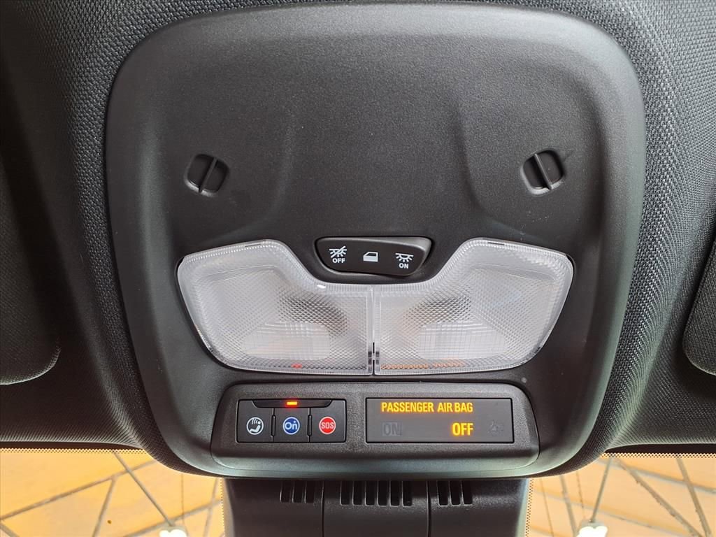 Used 2023 Chevrolet Colorado LT w/ LT Convenience Package RWD image 21