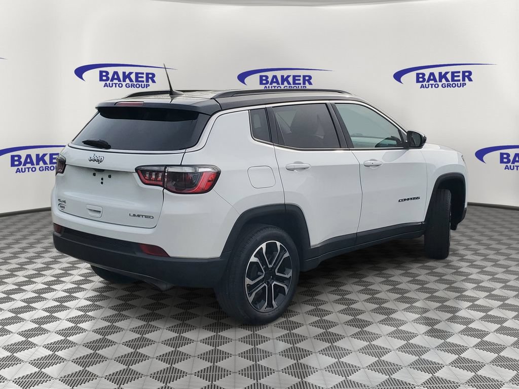Used 2022 Jeep Compass Limited AWD/4WD image 2