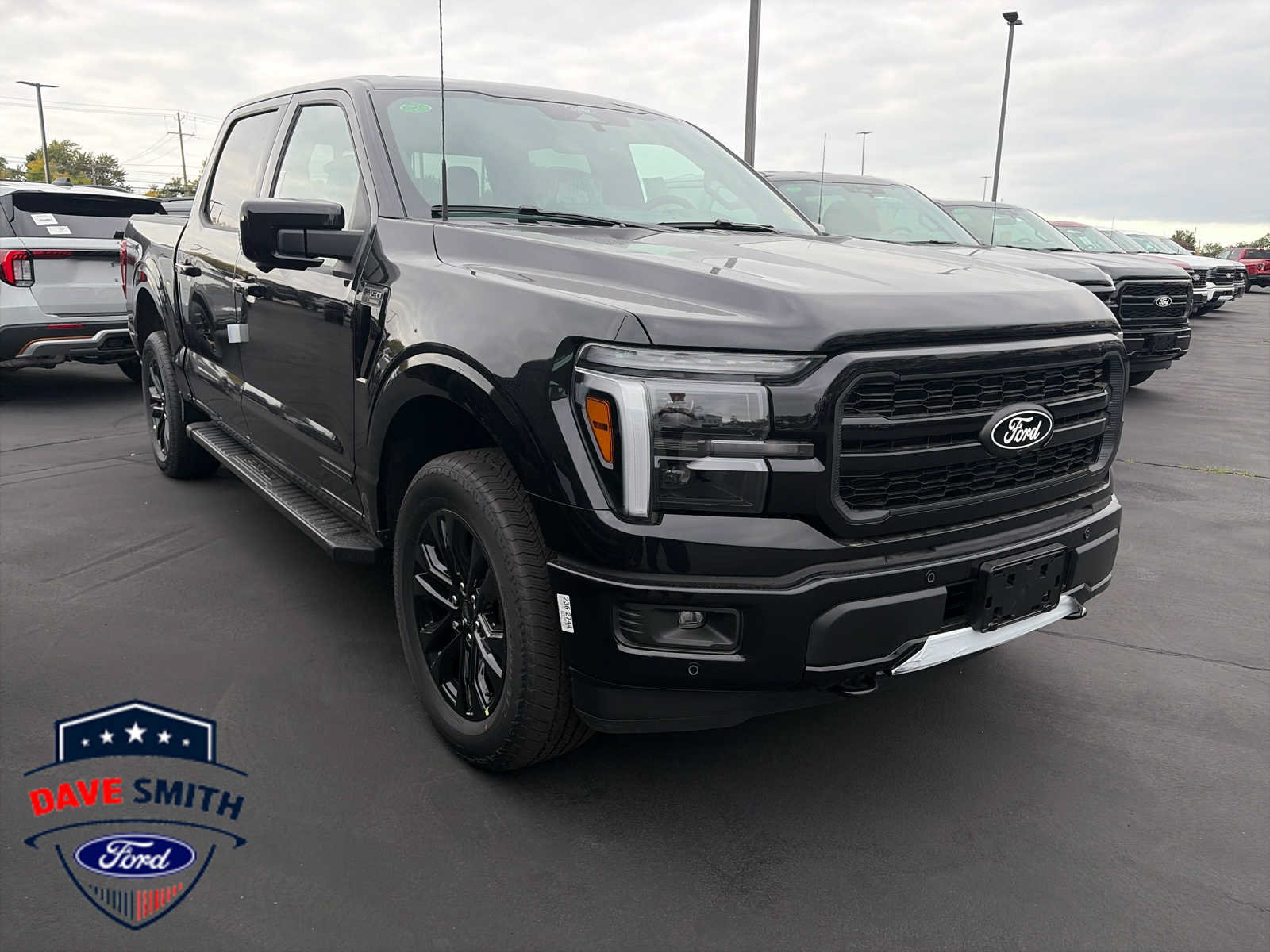 New 2026 Ford F150 Lariat w/ Equipment Group 501A Mid