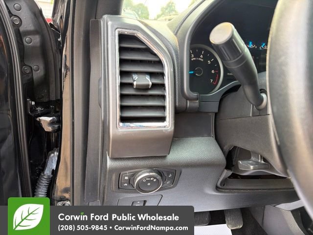 Used 2017 Ford F150 XLT w/ Equipment Group 302A Luxury AWD/4WD image 15