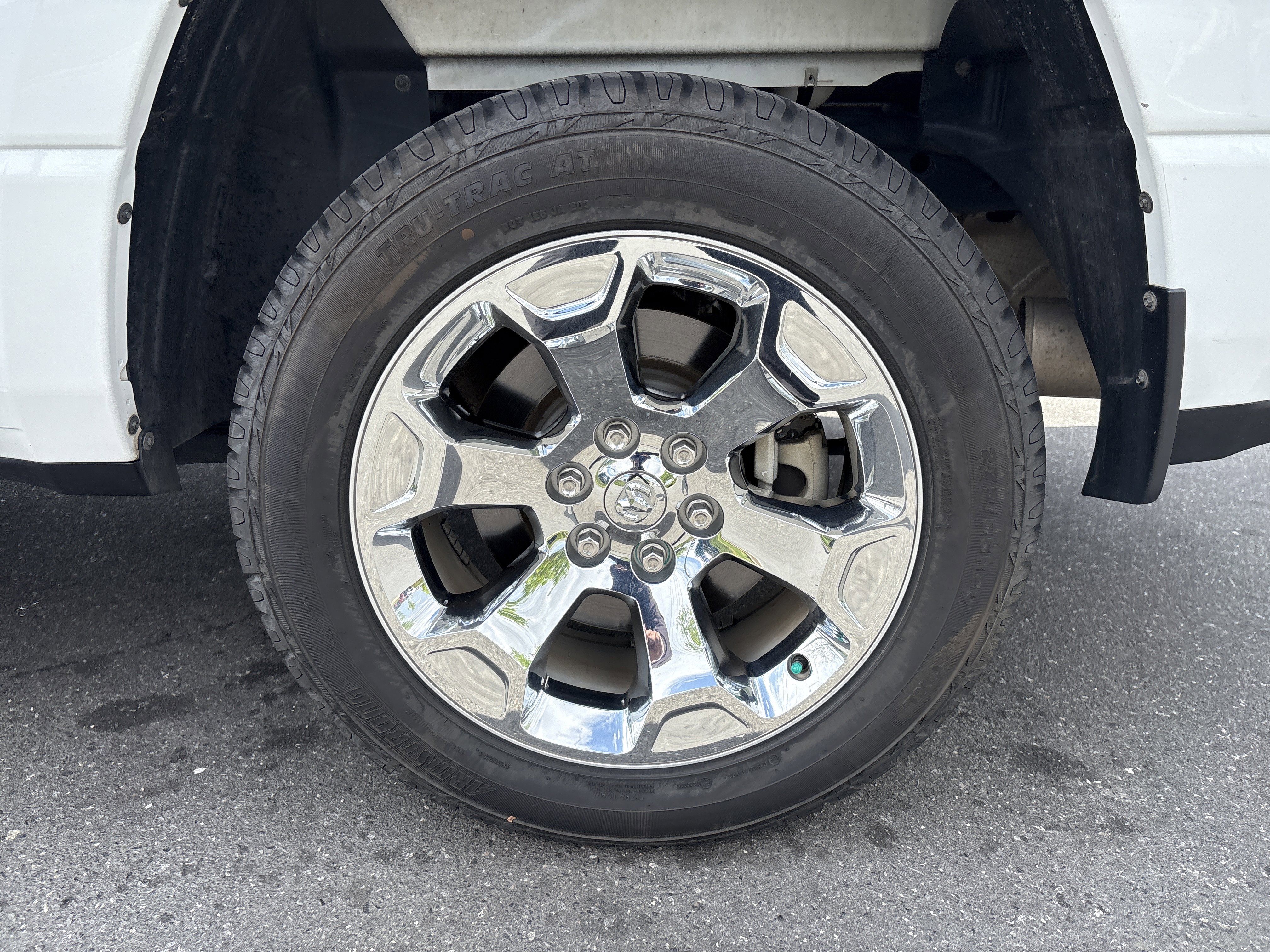 Used 2022 RAM 1500 Big Horn w/ Level 1 Safety Group AWD/4WD image 13