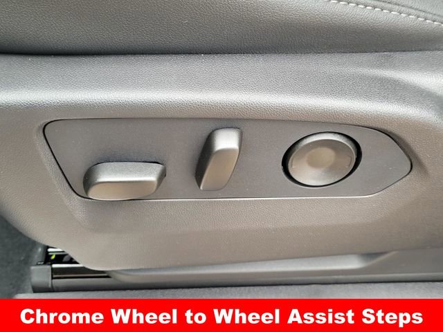 New 2026 GMC Sierra 1500 SLT w/ SLT Premium Plus Package image 23