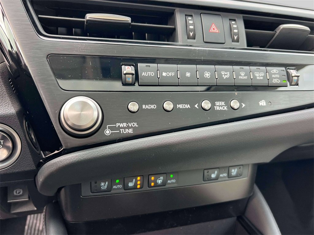 New 2025 Lexus ES 350 w/ Premium Package image 27