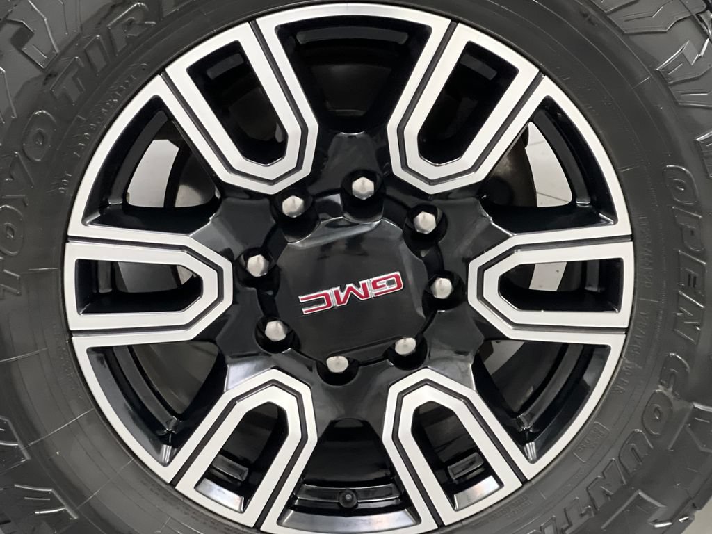 Used 2022 GMC Sierra 2500 AT4 w/ AT4 Preferred Package AWD/4WD image 73