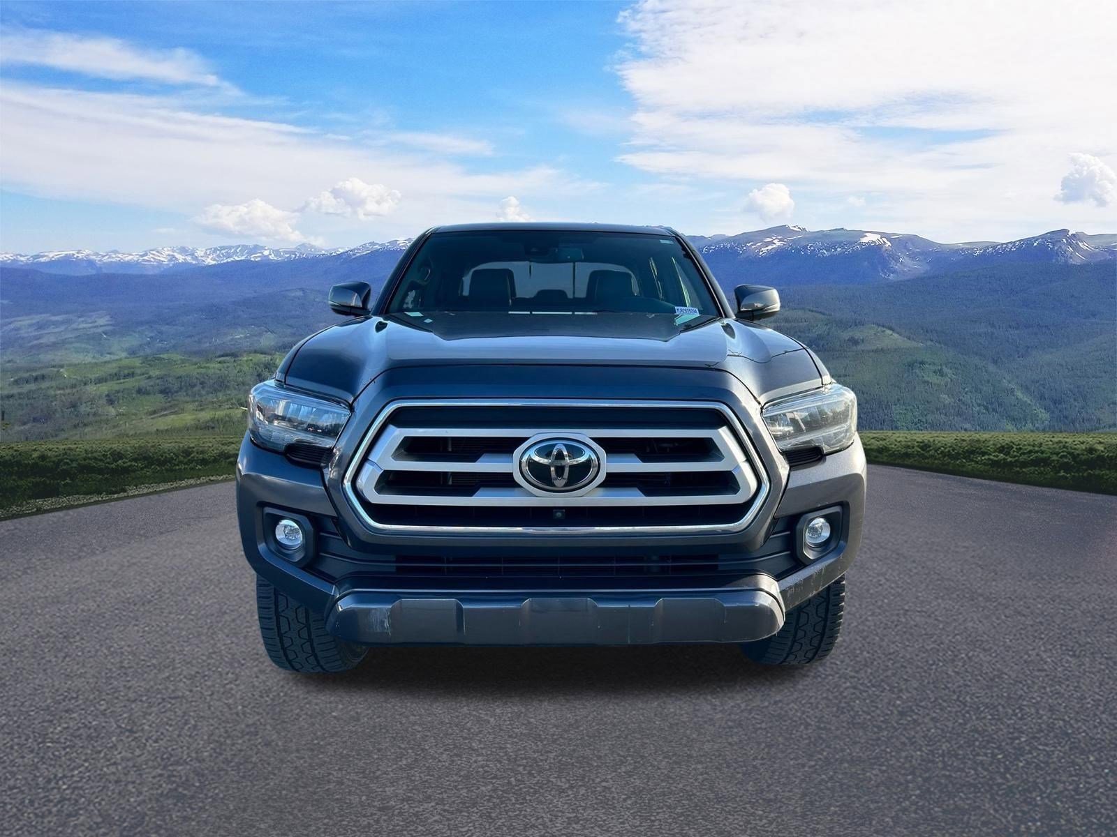 Used 2020 Toyota Tacoma Limited image 8