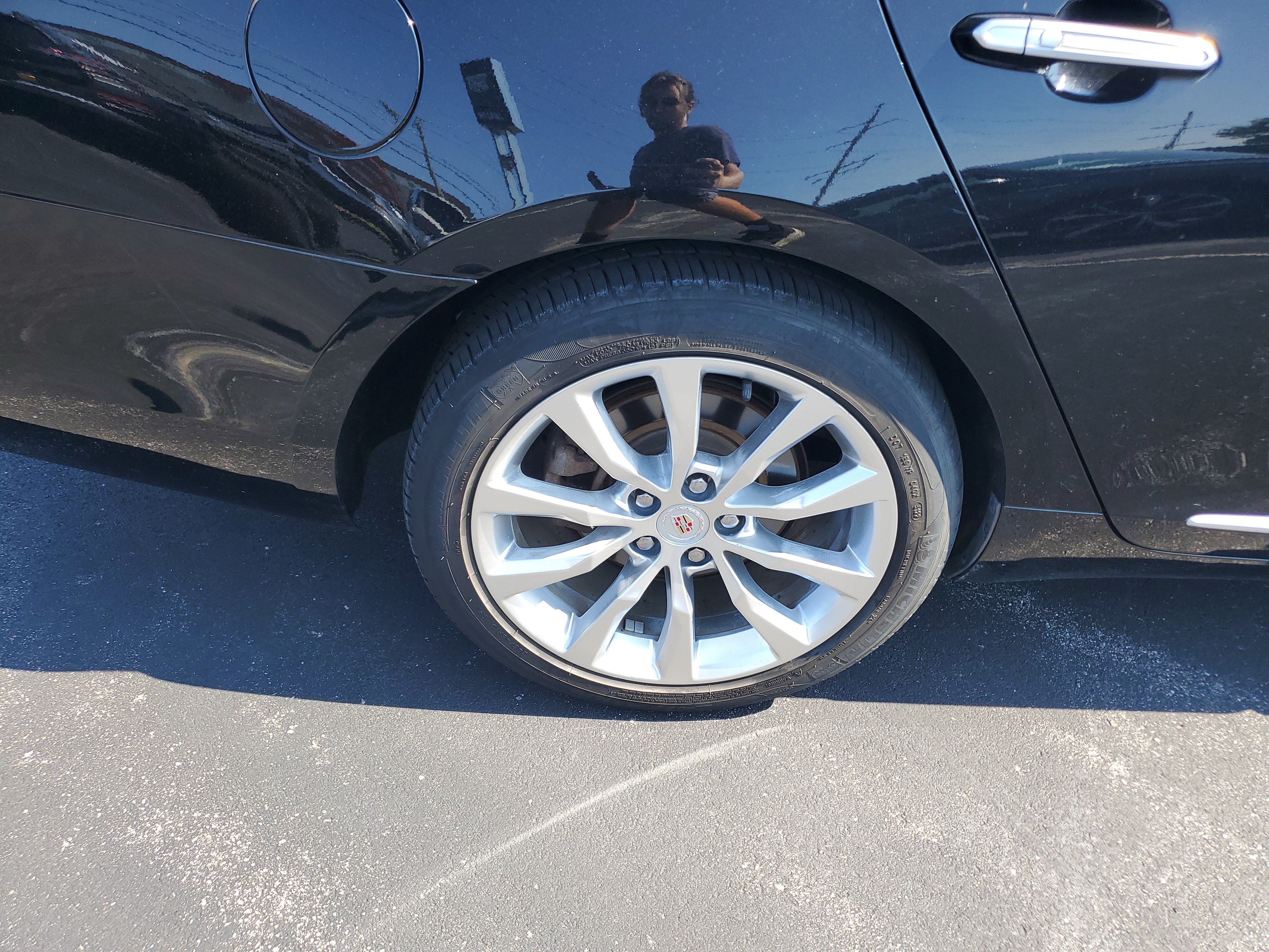 Used 2015 Cadillac XTS Luxury w/ Driver Awareness Package FWD image 6