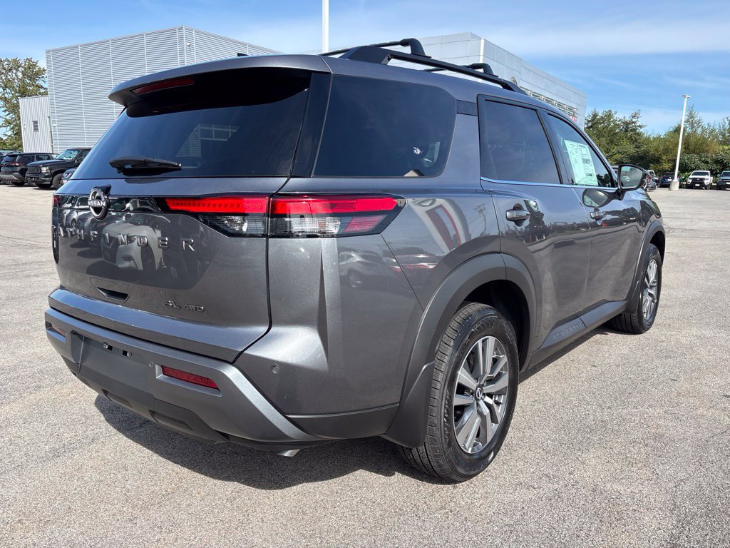 New 2026 Nissan Pathfinder SL AWD/4WD image 5