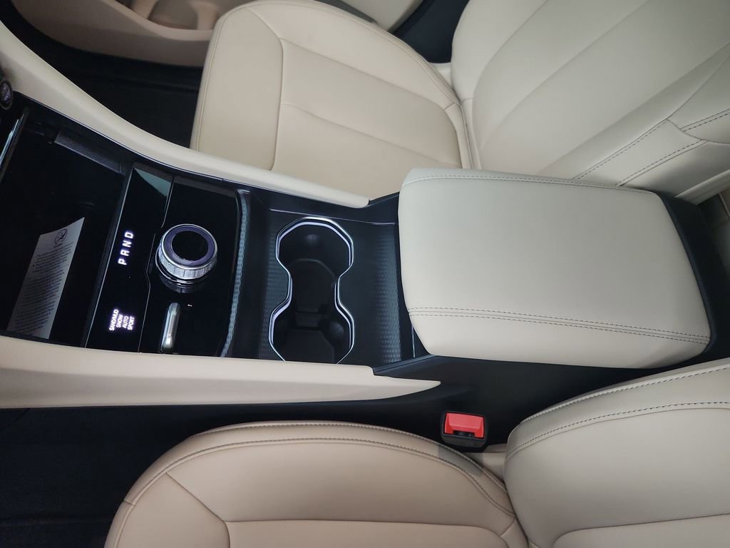 New 2025 Jeep Grand Cherokee L Limited w/ Trailer Tow Package image 30