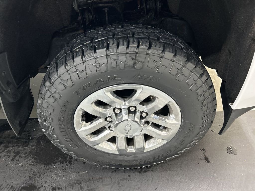 Used 2019 Chevrolet Silverado 3500 High Country w/ Duramax Plus Package image 8