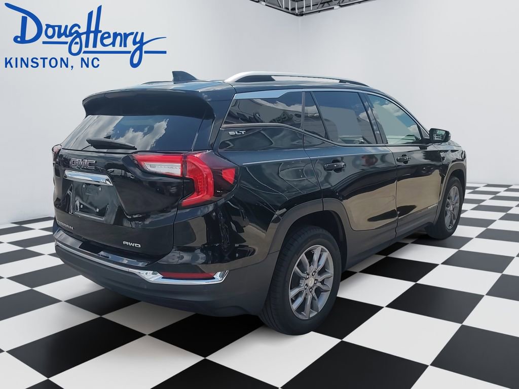 Used 2023 GMC Terrain SLT w/ Infotainment Package II AWD/4WD image 5