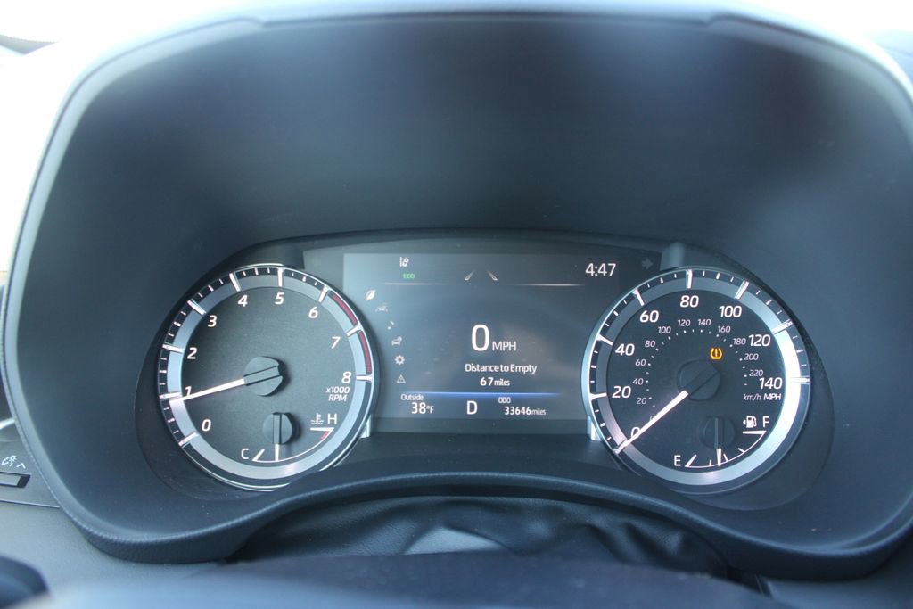 Used 2024 Toyota Highlander LE image 33