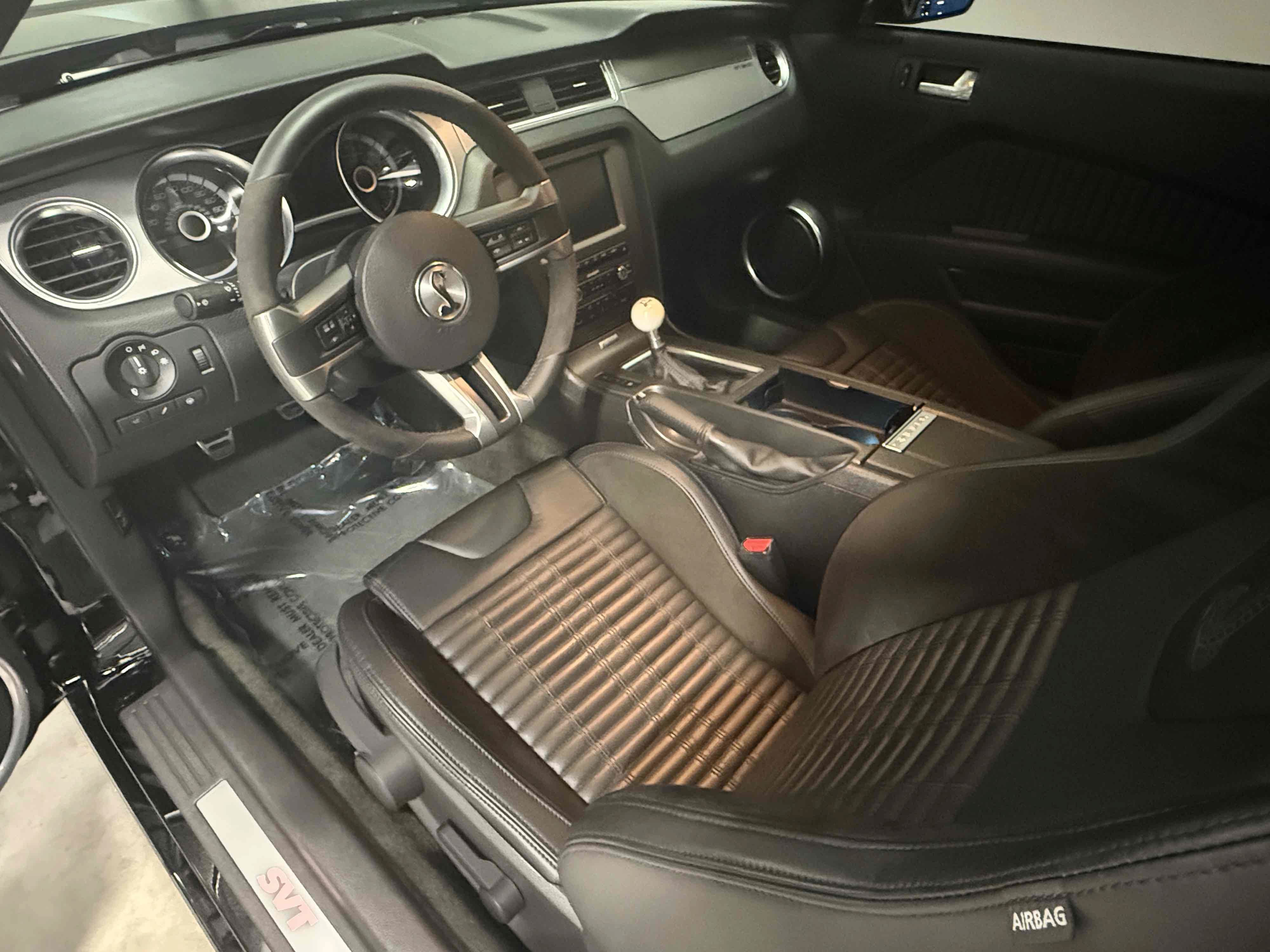 Used 2014 Ford Mustang Shelby GT500 w/ Equipment Group 821A RWD image 97