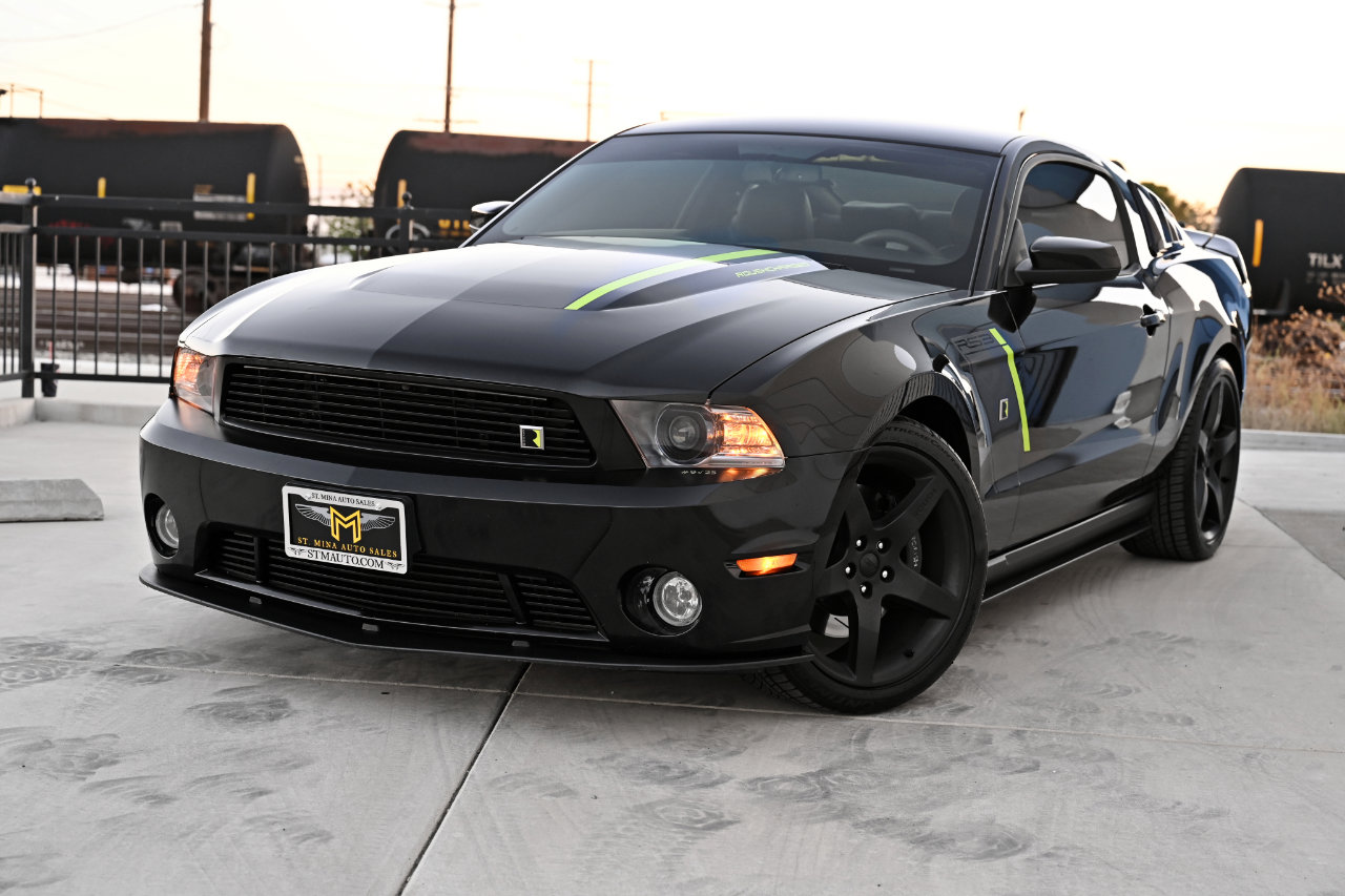 Used 2012 Ford Mustang GT Premium w/ HID Headlamps & Security Pkg image 11