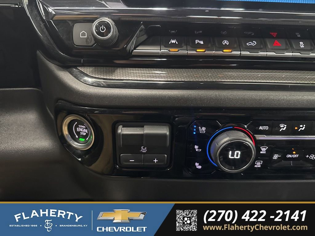 Used 2024 Chevrolet Silverado 1500 ZR2 w/ Technology Package image 29