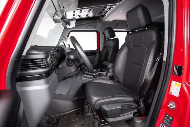 Used 2025 INEOS Grenadier AWD/4WD image 17