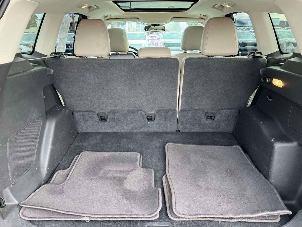 Used 2017 Ford Escape Titanium image 10