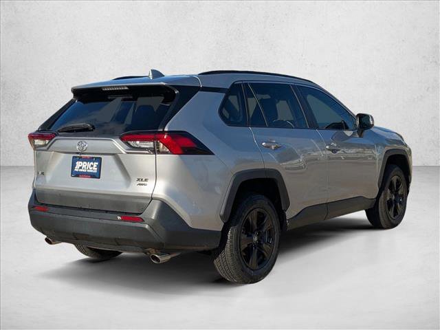 Used 2020 Toyota RAV4 XLE w/ All Weather Liner Package image 5