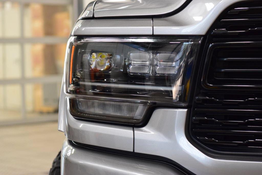 Used 2022 RAM 2500 Limited AWD/4WD image 12