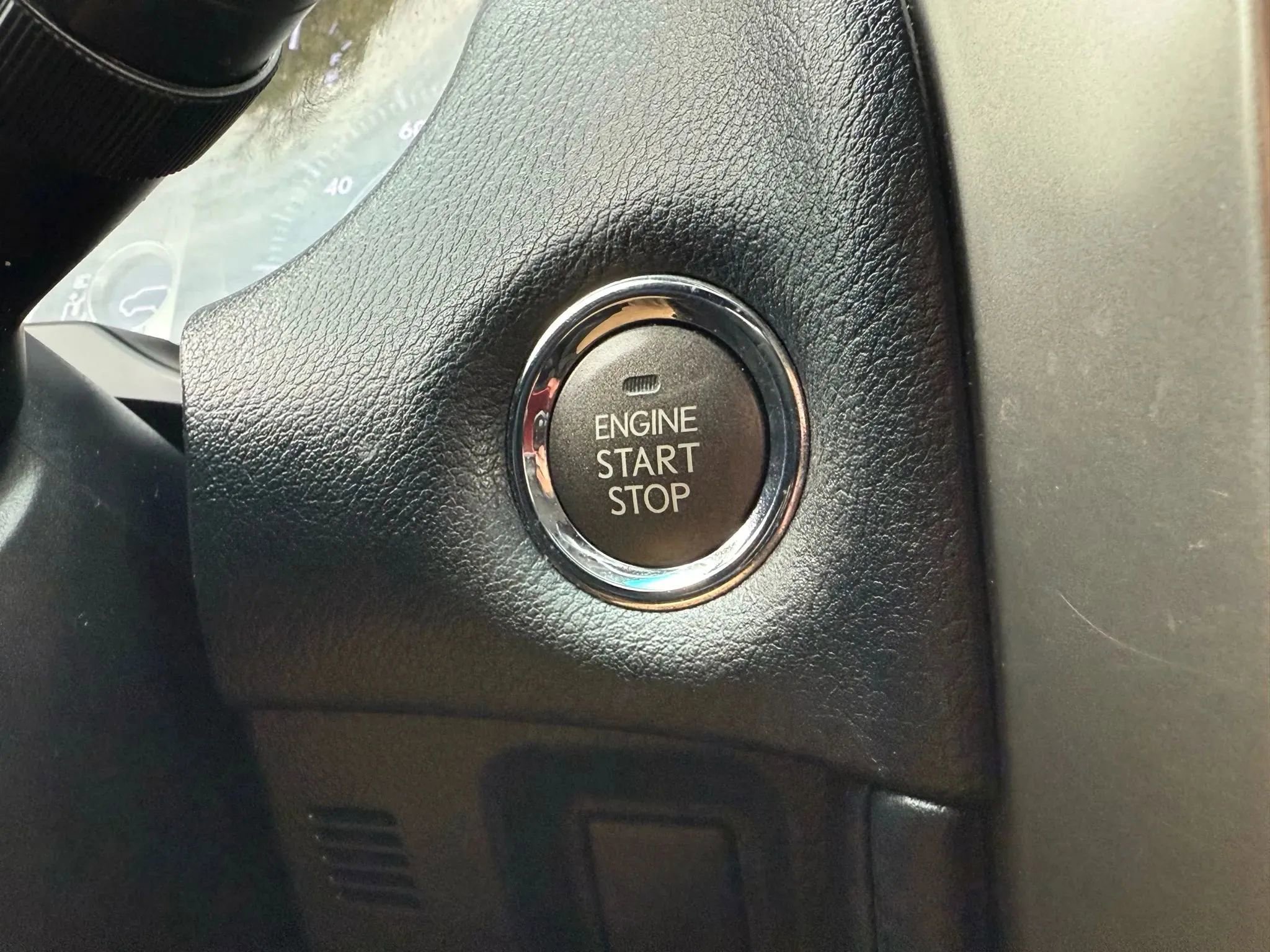 Used 2015 Lexus GX 460 w/ Navigation Package image 28