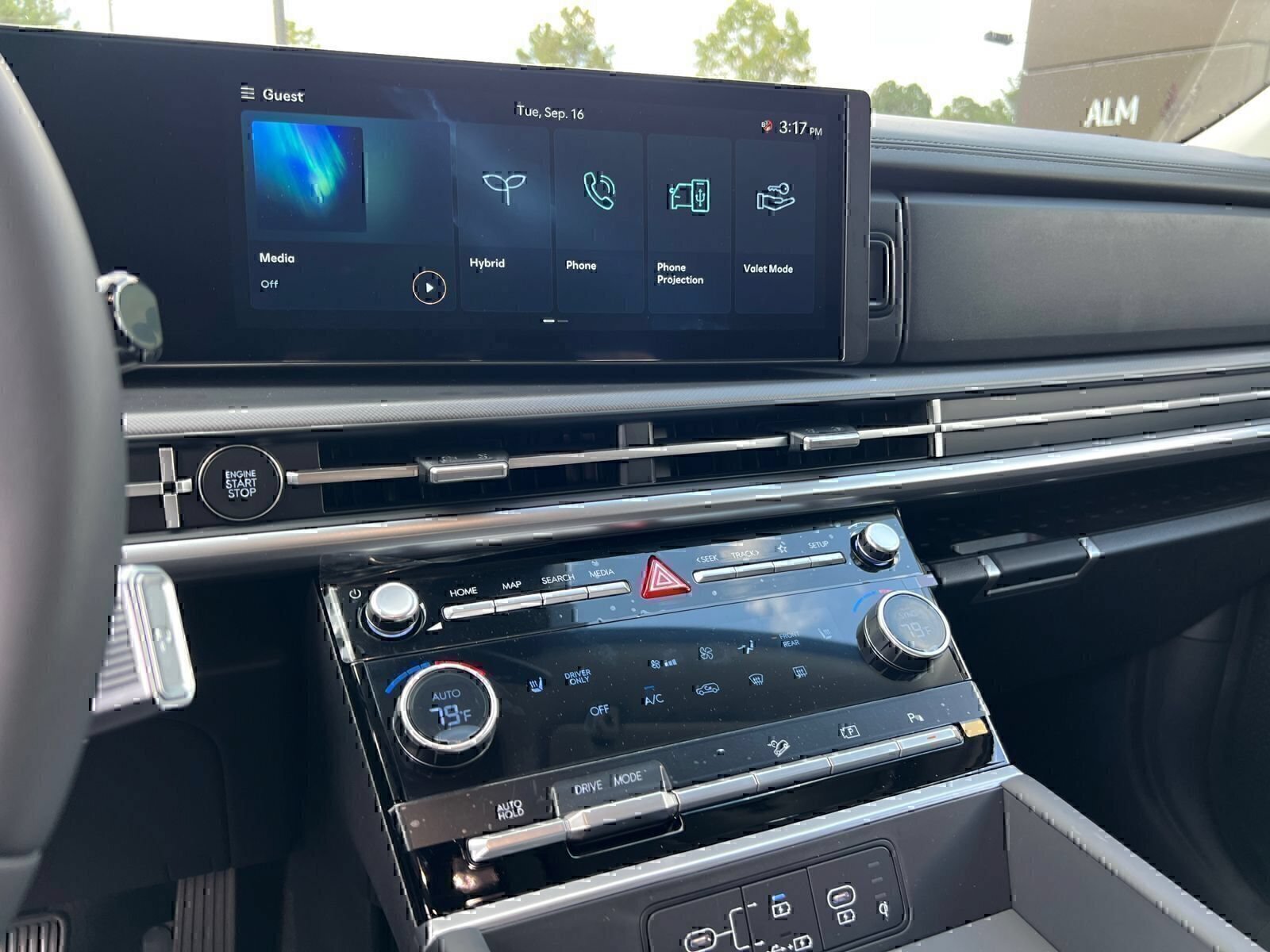 New 2026 Hyundai Santa Fe SEL FWD image 25