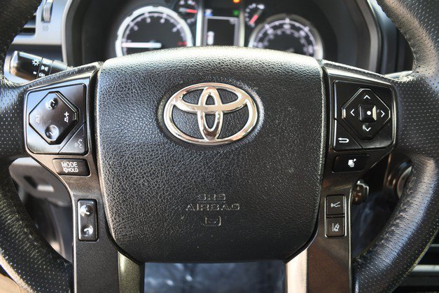 Used 2021 Toyota 4Runner TRD Off-Road AWD/4WD image 30