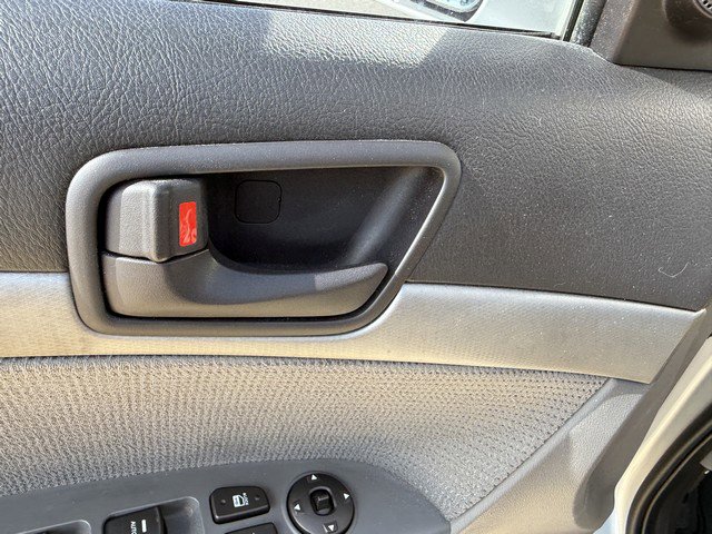 Used 2010 Hyundai Sonata GLS image 18