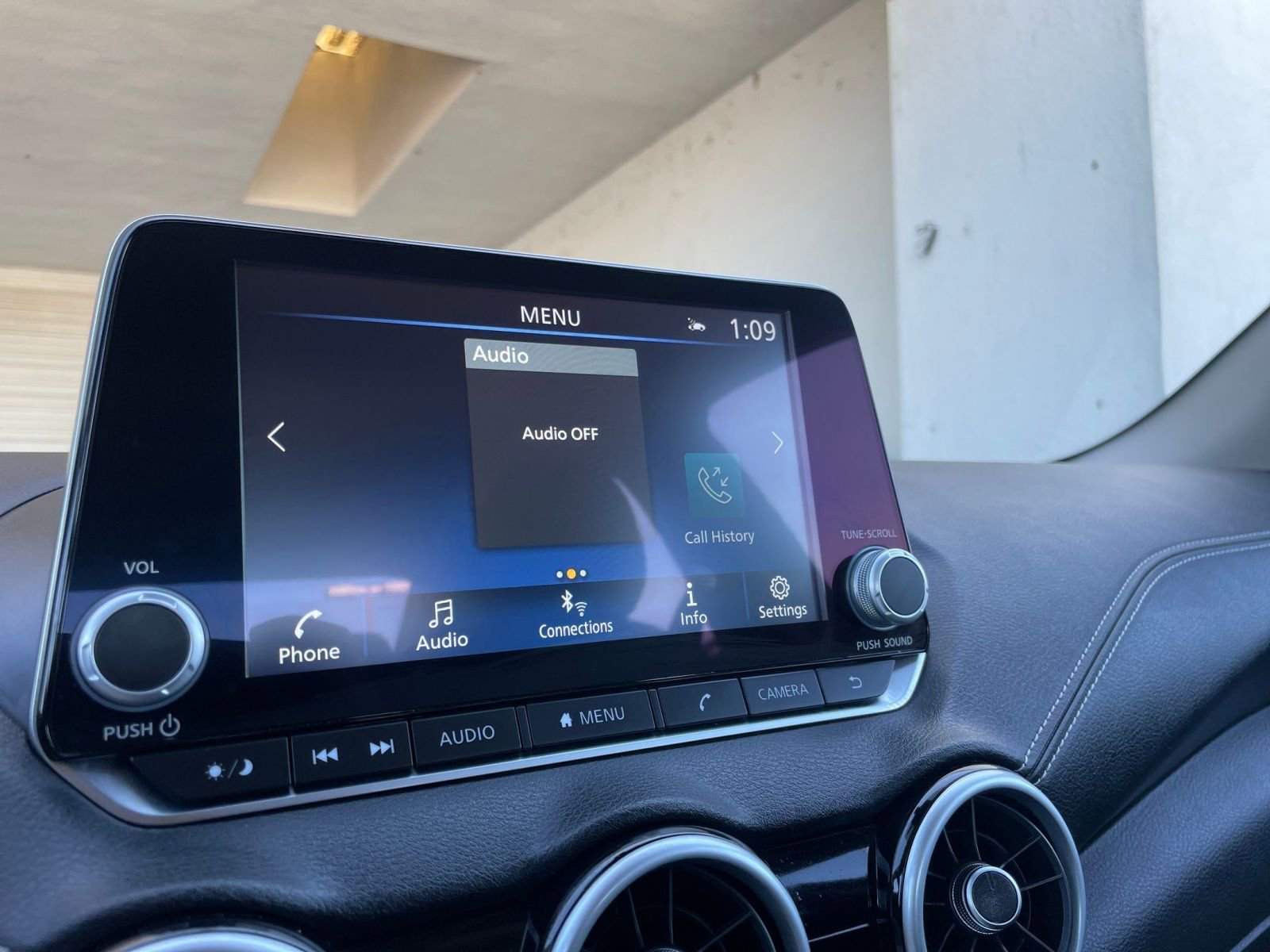 Used 2025 Nissan Sentra SV image 20